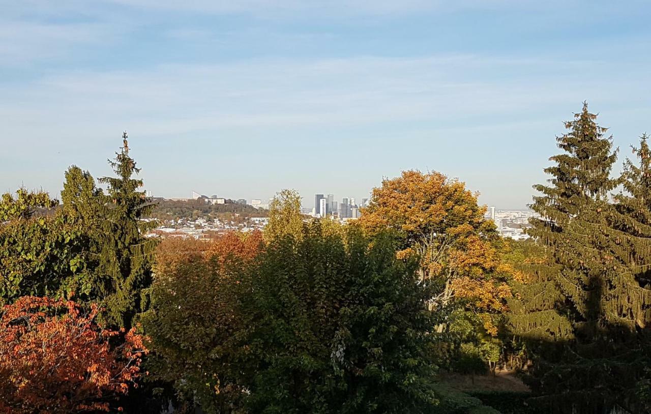 Appartement Meuble Garches Экстерьер фото